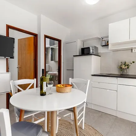 Apartments Vilma Opatija Exterior photo